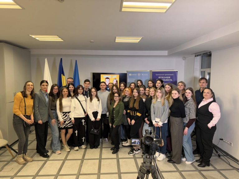 Це сталося саме в Україні! Мем більше не просто жарт, а культурний феномен
