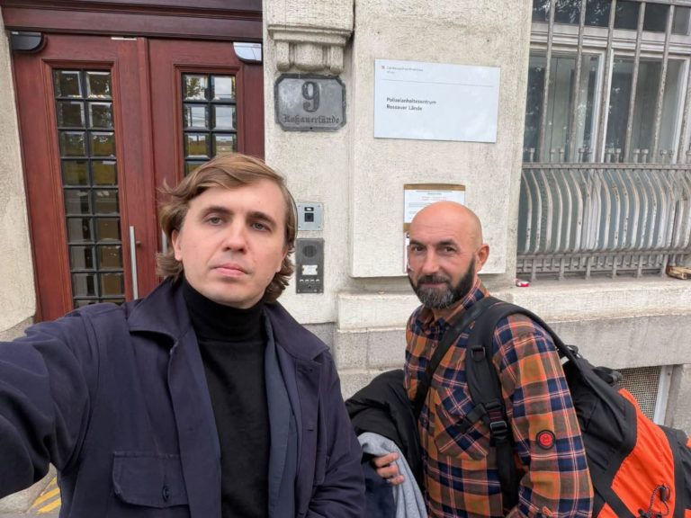 Медіарух та українські медійні і громадські організації вимагають розслідувати брутальне затримання українських журналістів в Австрії